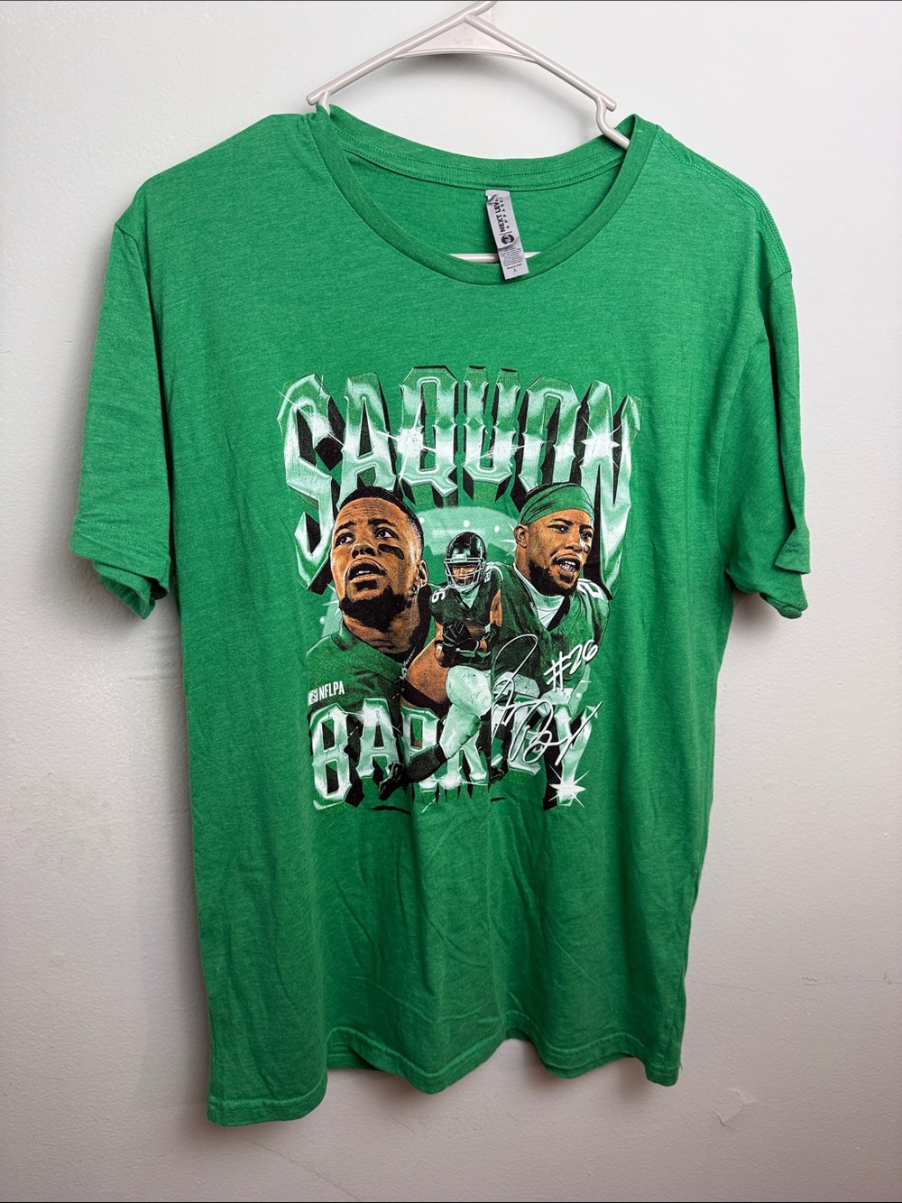 SAQUON BARKLEY Next Level Apparel Men's Kelly Green Football T-Shirt ~ Large